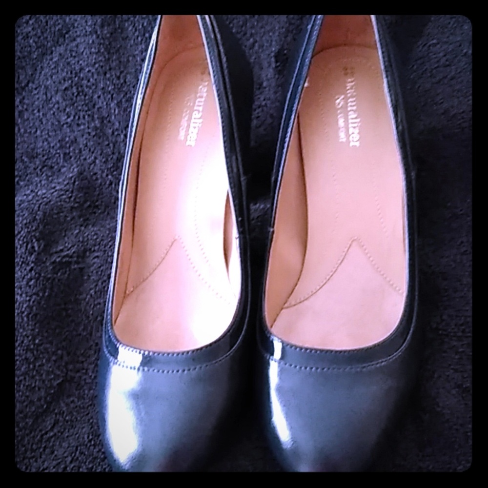 Blue Naturalizer heels